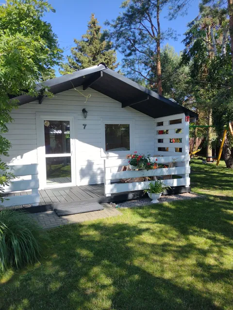 Marine seclusion Marcin Karpik