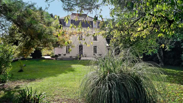 Demeures ressourçantes - Le Vallon - Chambres d'hôtes