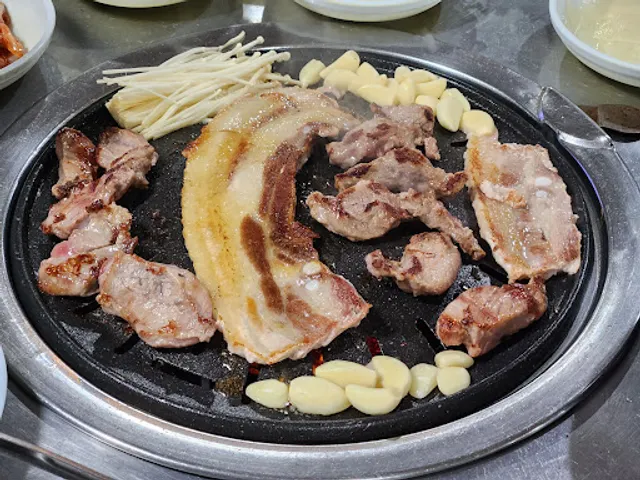 김해본가뒷고기