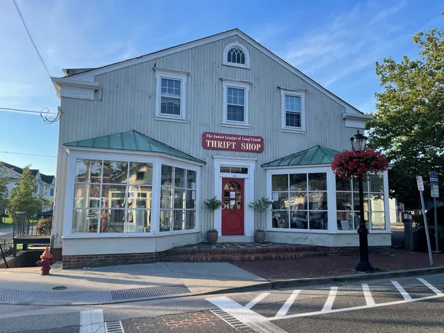 The Junior League of Long Island Thrift Shop