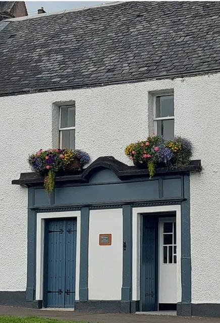 Taigh a Ghobha 'The Smithy' - advance booking by telephone only or alternatively through Airbnb.