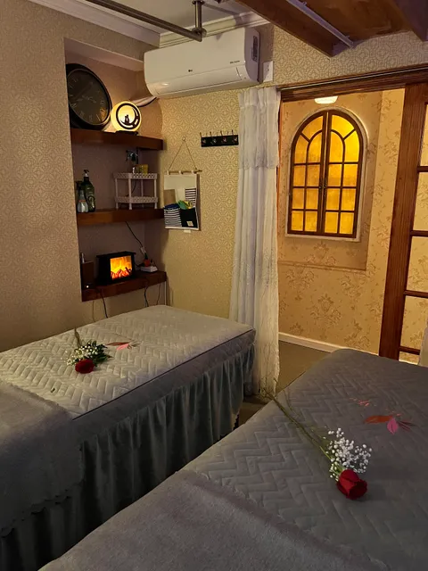 Lee 89 Body Work & Massage