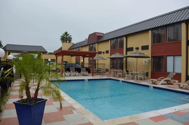 Best Western Webster Hotel, NASA