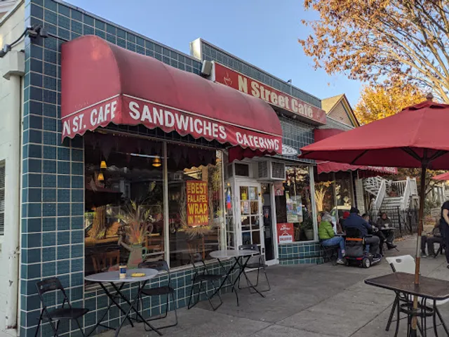 N Street Café