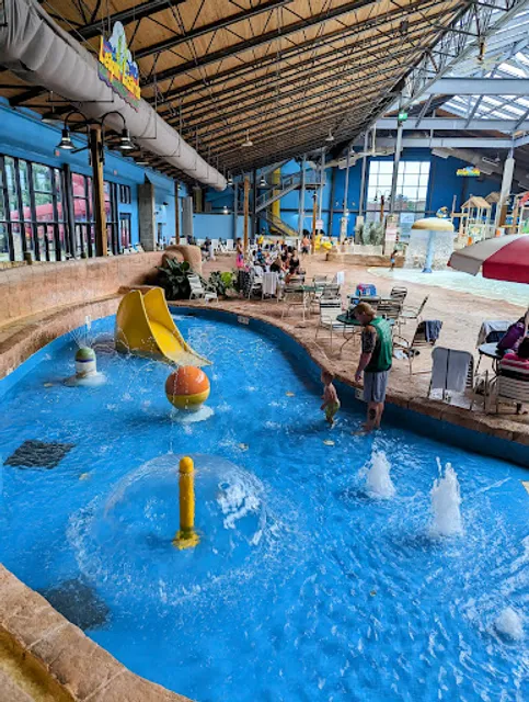 Split Rock Resort: H2Oooohh!!! Indoor Waterpark