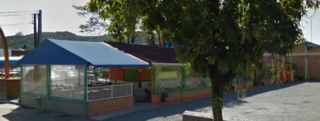 Q-Burgão Lanches Bucarein