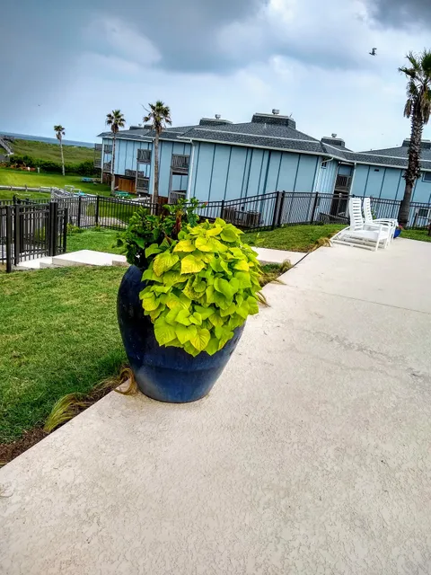 Beachhead Condominiums