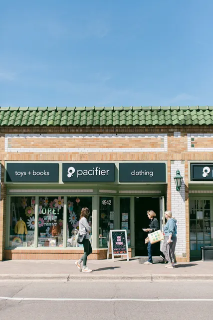 Pacifier Kids Baby Boutique - Edina