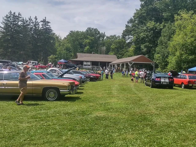 Brooklyn Exchange Club Cabin