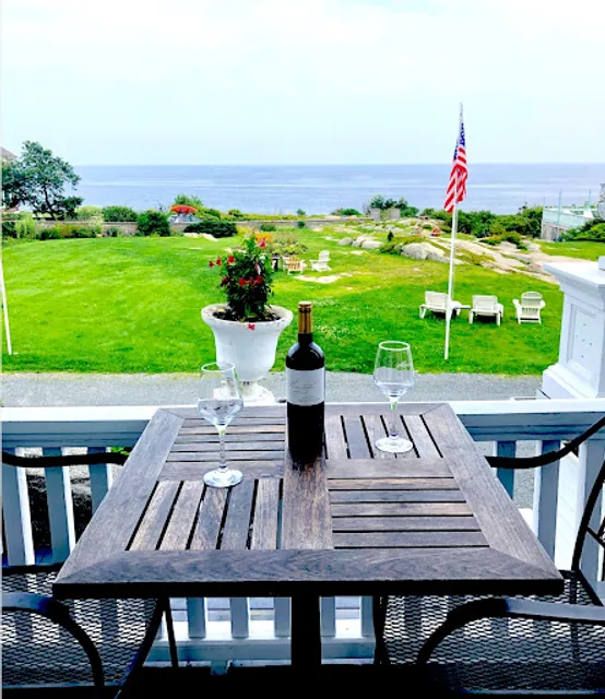 Emerson Inn By The Sea