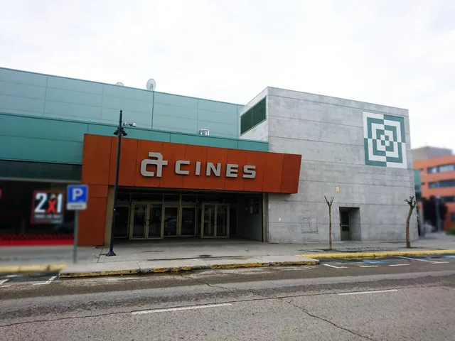 Cine Artesiete Segovia