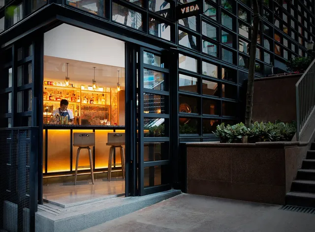 Ovolo Hong Kong, Central