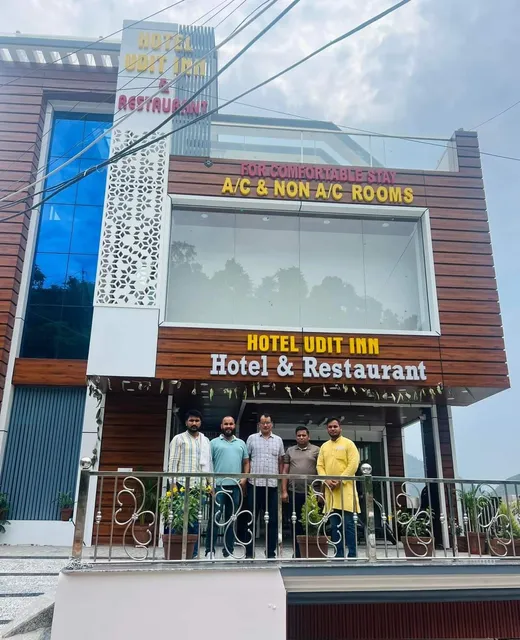Hotel Udit Inn and Restaurant