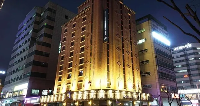 Millennium Hotel