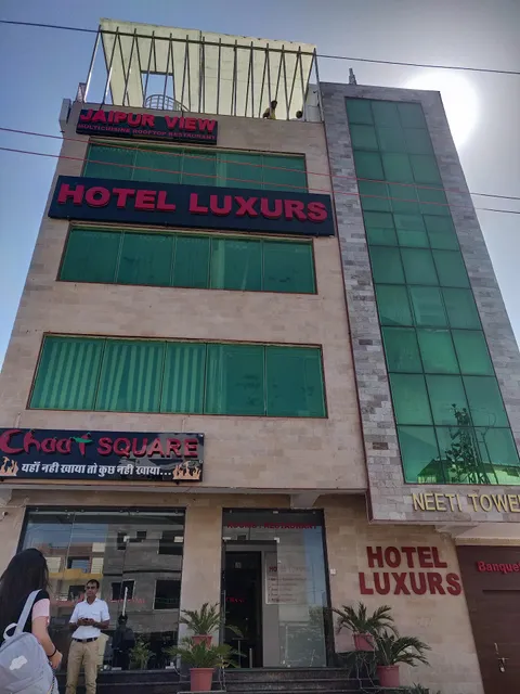 HOTEL LUXURS SHRE GOPAL NAGAR