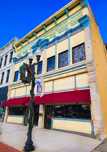 Miami County Artisan Gallery