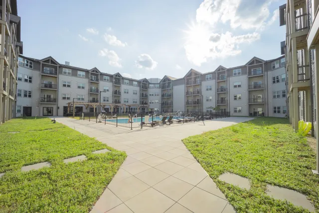 The Reserve at Hudson Crossing