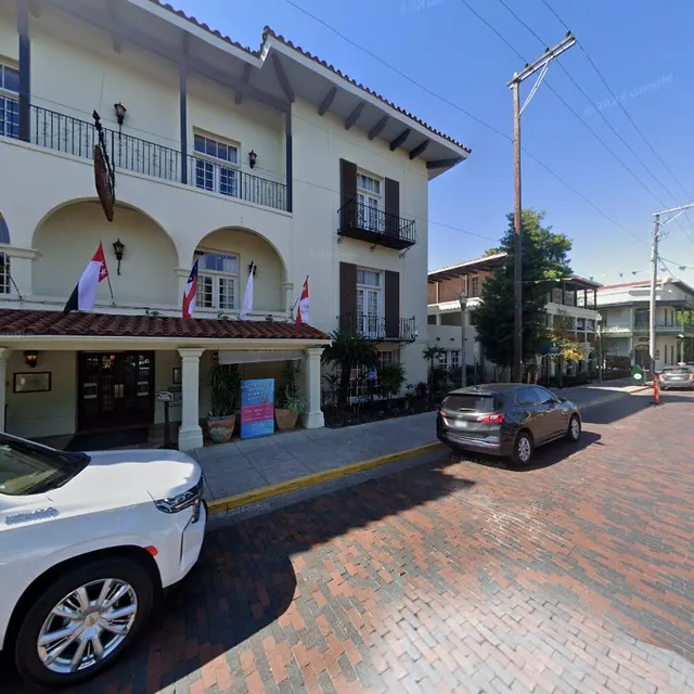 El Centro de Laredo Farmers Market