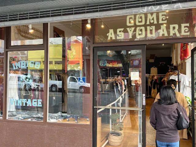 Indigo Vintage Coopertive