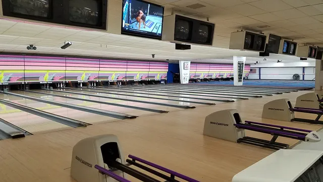 Westside Bowling Lanes