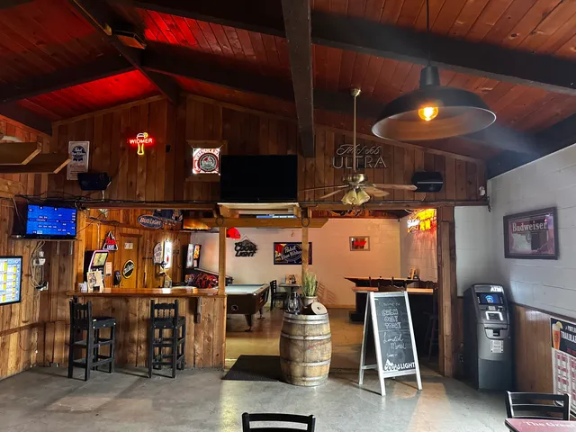 The Honey Hole Bar & Grill