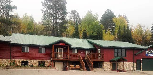 Pine Ridge Motel