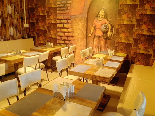 Sip & Snacks Restaurant Barmer