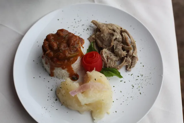 Latin Raices Catering LLC.