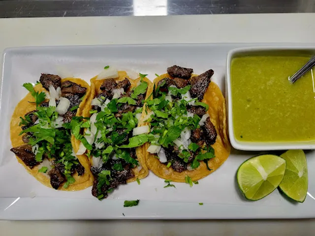 Azul Celeste Bar and Grill