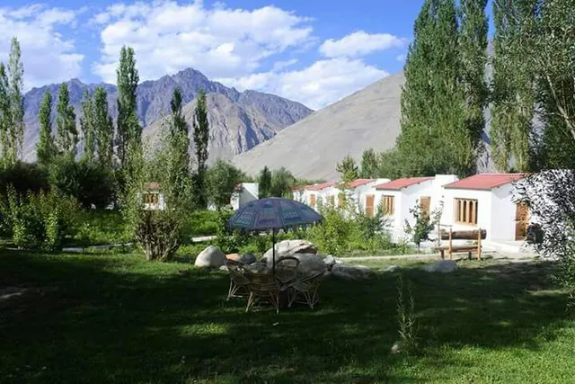 Himalayan Eco Resort - Hotel & Resort in Hunder, Nubra Valley Leh Ladakh