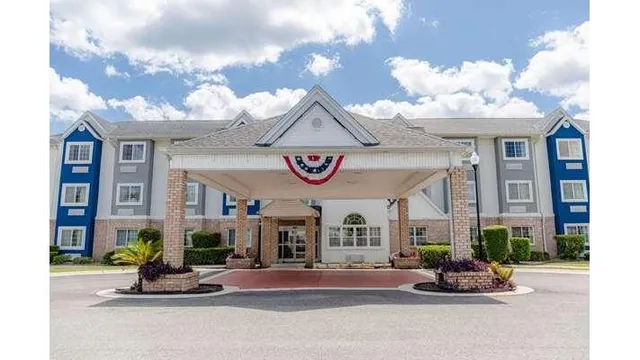 Microtel Inn & Suites by Wyndham Kingsland Naval Base I-95