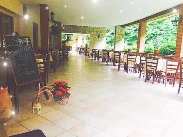 Ristorante e pizzeria LA GROTTA (AVELLA)