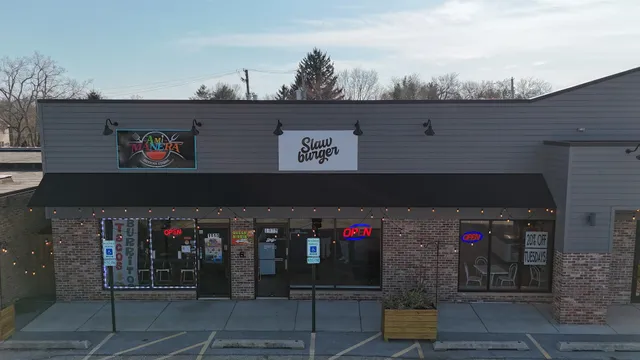 Slaw Burger Palatine