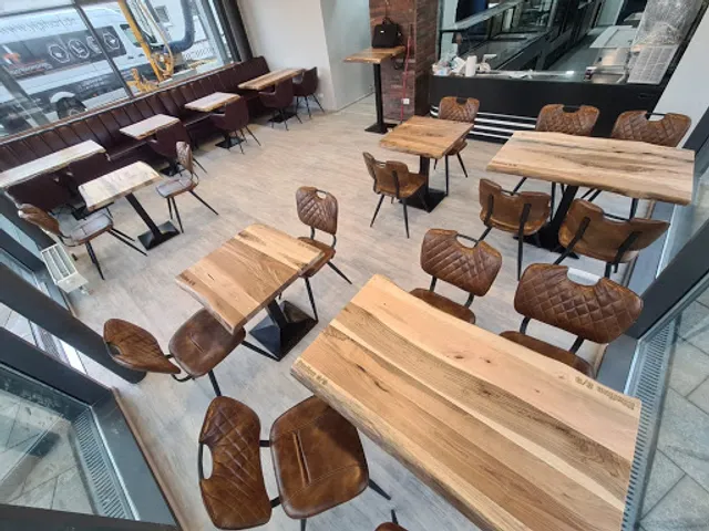 Station 8/9 - Raunheim- Lieferung & Abholung