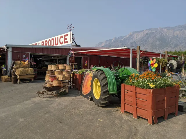 Skinner Produce Farmer's Market