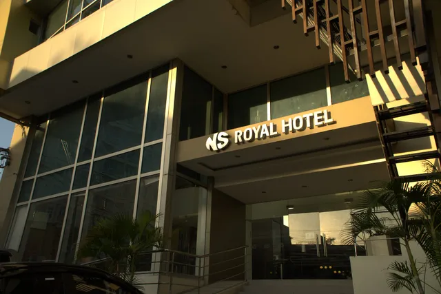 NS Royal Hotel