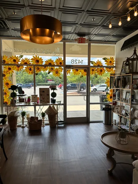 Restored Mission Shoppe