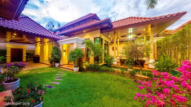 Les Palmares Villas Phuket