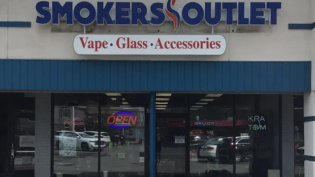 Smokers Outlet and Grow