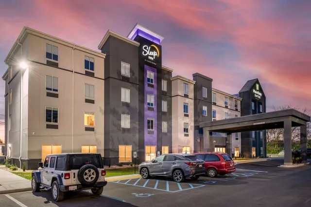 MainStay Suites Georgetown Lexington North