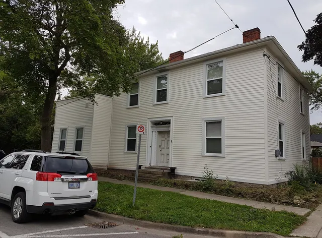 Barker House Residence