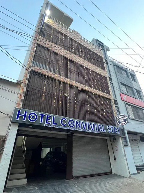 Hotel Convivial Stay