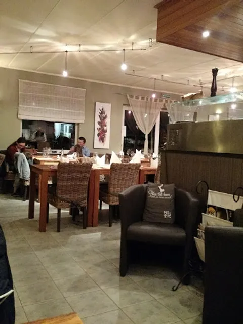 DeCarpaccio, Restaurant Pizzeria