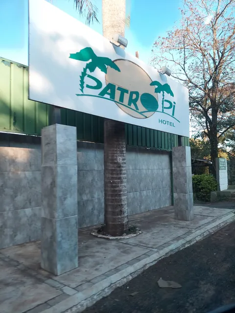 Hotel Patropi
