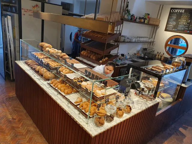 Holey Artisan Bakery