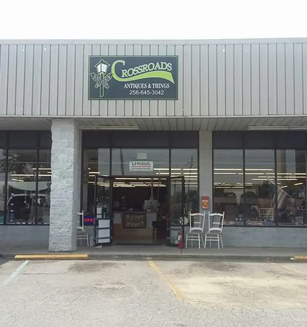Crossroads Antiques and Things