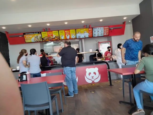 Chow Express Rafael Buelna