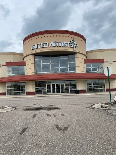 Regal UA Commerce Township