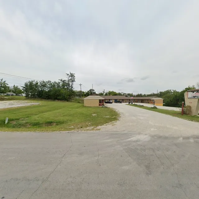 T&T Motel Apartments & Rentals