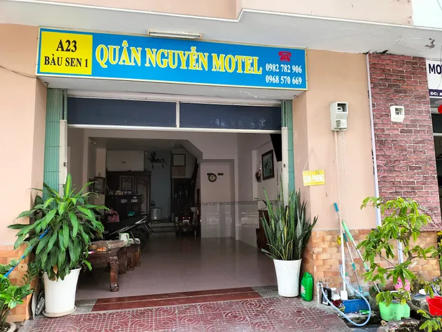 Quân Nguyễn Hotel